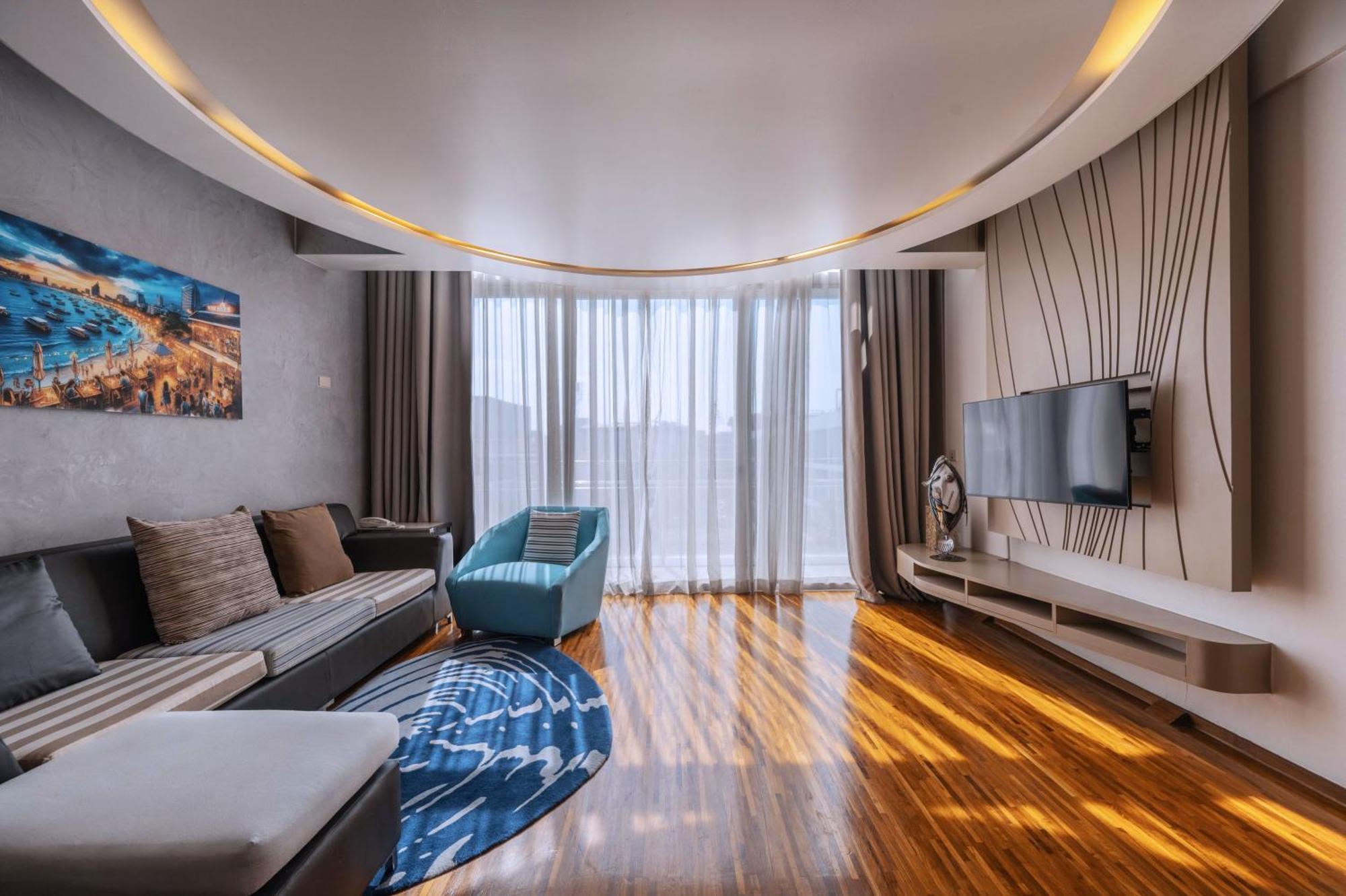 Hotel Baraquda Heeton Pattaya By Compass Hospitality Zimmer foto